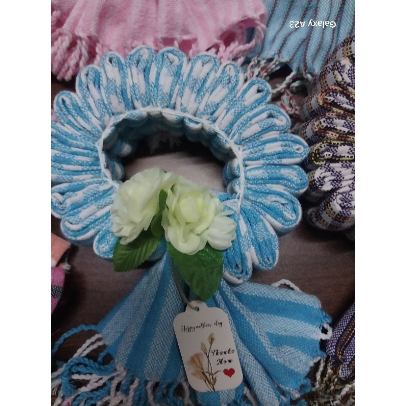 มาลัยผ้าพันคอทอมือคละสีกล่องสีน้ำตาลพร้อมดอกไม้+ฟรีป้ายแท็ รูปที่ 2