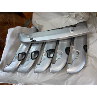 บังโซ่แท้ปาดหลบโช๊ค เฉพาะชิ้นบน สำหรับเวฟ125/110/วาฬ