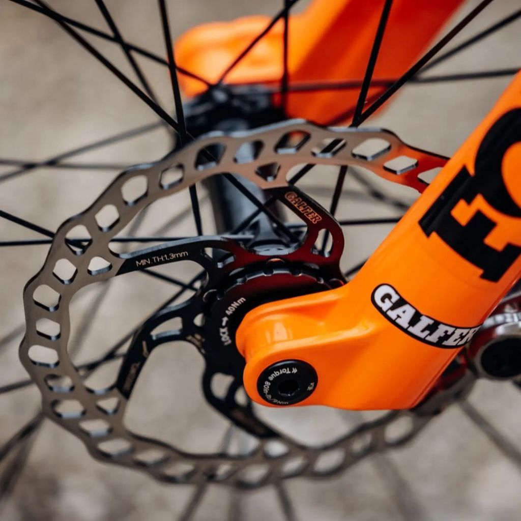 ใบดิสค์เบรคจักรยาน เสือภูเขา MTB Disc Rotor Galfer เบรดดี ใช้ทน ลดระยะเบรก 6 รู และ Center Lock