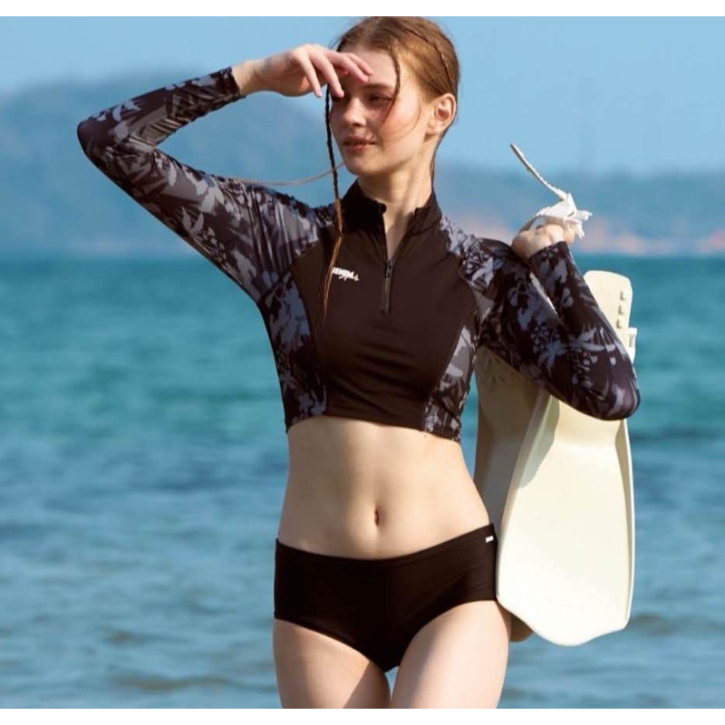 Jenim Sports Marina Swim crop top floral black