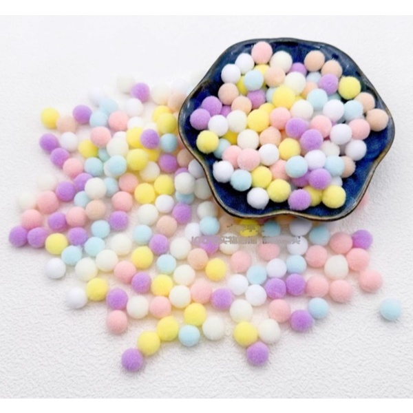 !!พร้อมส่งในไทย!! ปอมปอม ขนาด 2 cm ขายปลีกตามจำนวน