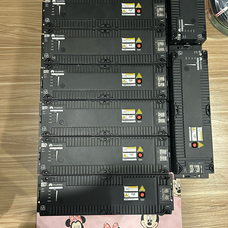 ปีผลิต 2019  แบตเตอรี่โซลล่าเซลล์ 48V 100A Huawei ESM-48100B1 15S Soh100% Battery lithium lifepo4