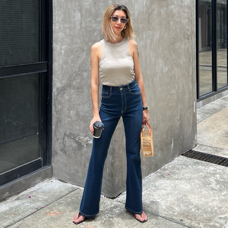 Aevelyn Jeans กางเกงยีนส์รุ่น Bowky  ทรงขาม้าเอวสูง