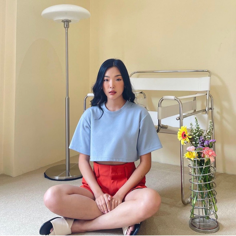 ami crop top จากร้าน thepocketwood