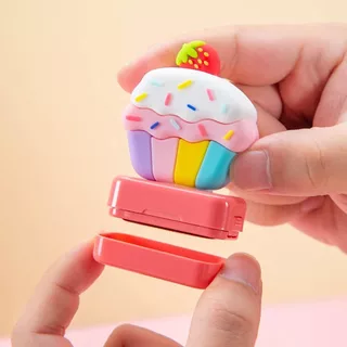 ตรายางสั่งทำ ตรายางแฟลช ขนาด 1.3x3.5cm. ตรายางหมึกในตัว ตรายางปั๊มชื่อ ราคาถูก แฟลช สินค้าพร้อมส่ง
