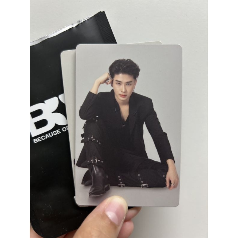 การ์ด BUS DEBUT PHOTOCARD ของแท้ พร้อมส่ง