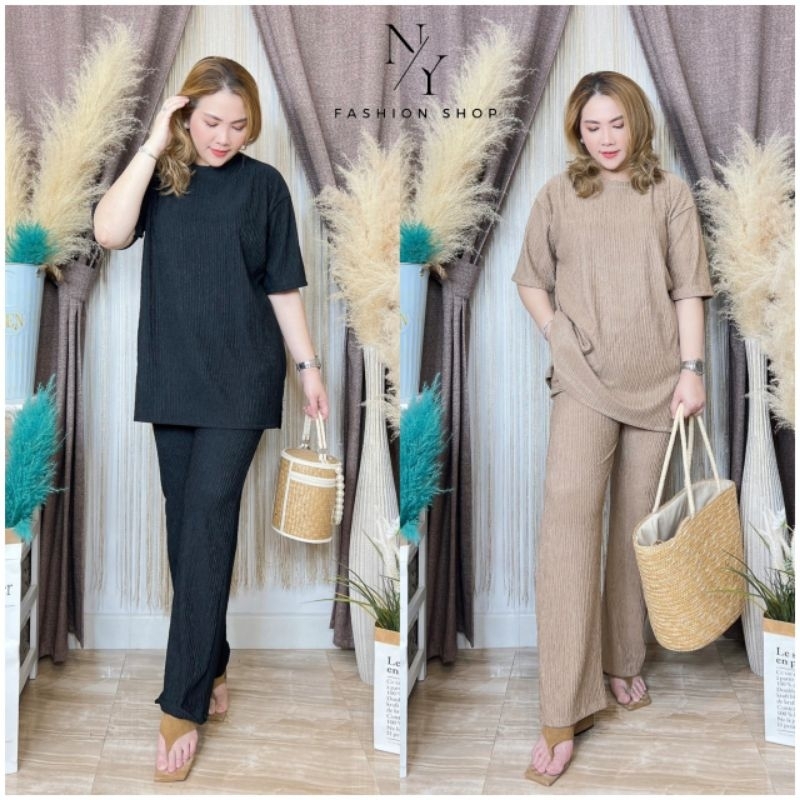 ใหม่.ชุดเซ็ทขายาวสาวอวบ Free size:32 - 46 นิ้วใส่สวย(หน้าผ้า 44 นิ้ว)ผ้ายืดท็อฟฟี่.