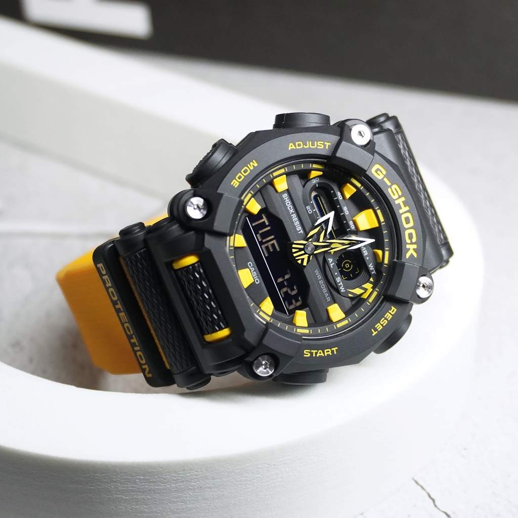 Casio G-Shock นาฬิกาข้อมือผู้ชาย รุ่น GA-900,GA-900A ( GA-900-1A,GA-900A-1A9 )