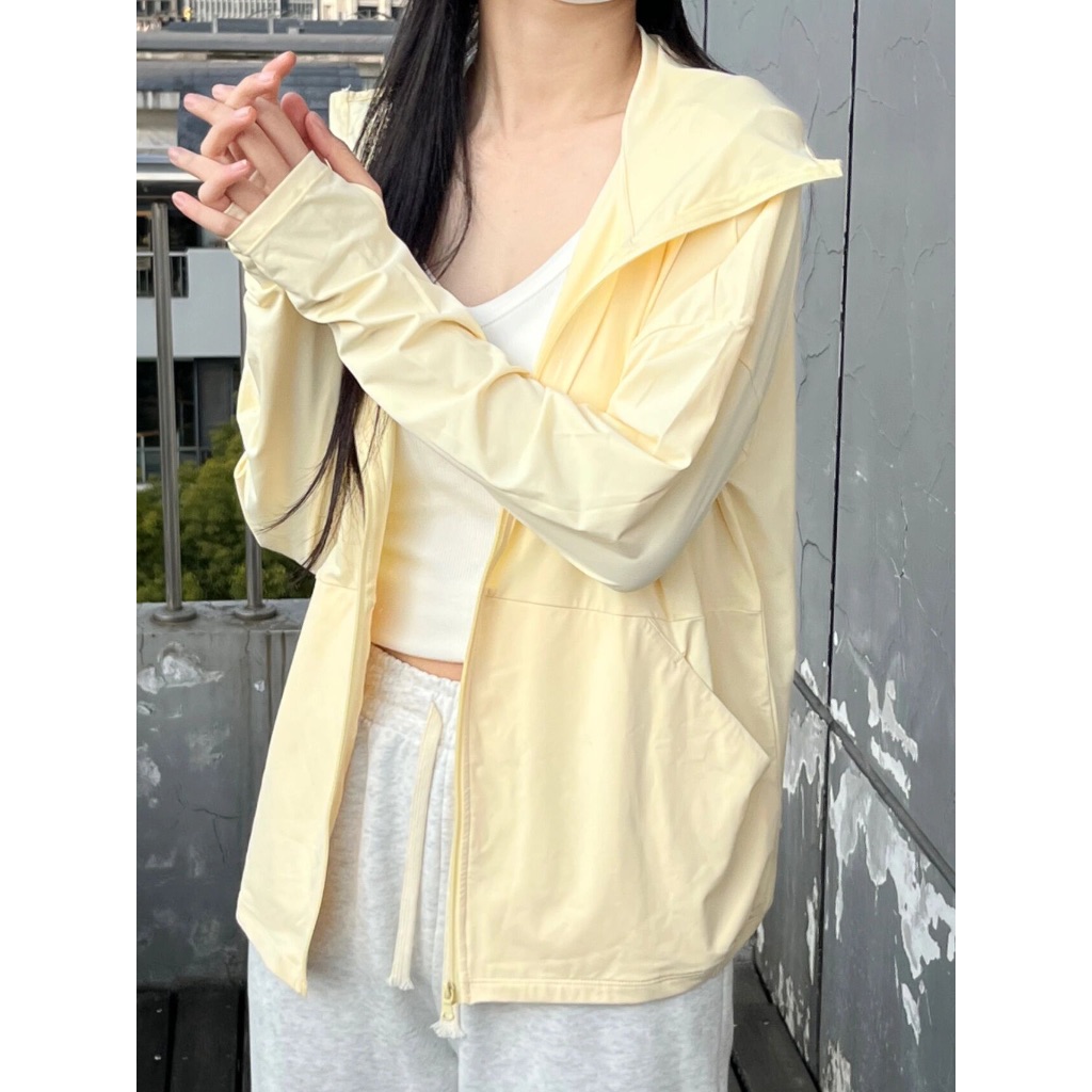 เสื้อกันแดดผ้าไหมน้ำแข็ง เสื้อป้องกันแสงแดดผู้หญิง เนื้อผ้าเย็น เสื้อป้องกันแสงแดดระบายอากาศได้ดี เสื้อแจ็คเก็ตคาร์ดิแกน