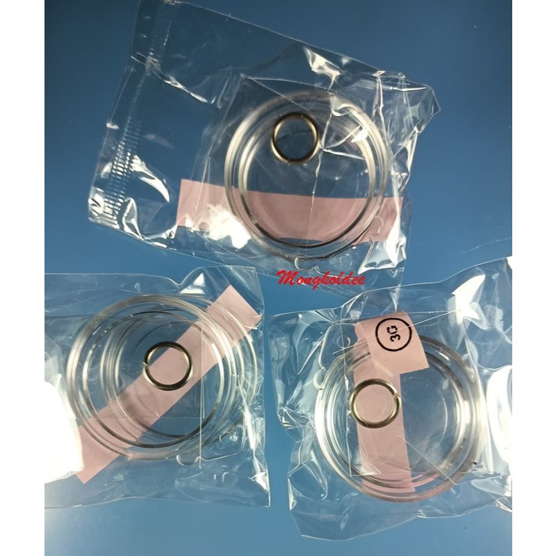 กรอบอะคริลิกใส ใส่เหรียญพระเครื่อง ขนาด 3.5 ซม กันน้ำได้100% ของใหม่