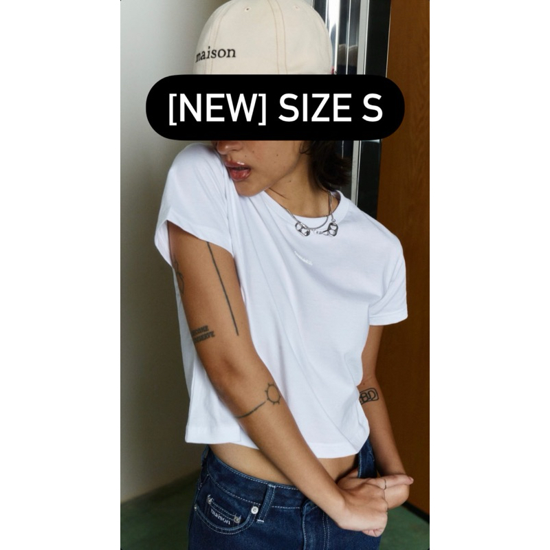 [ส่งต่อ - NEW] maison KEEPS | Essential Cropped "maison" Tee เสื้อยืดครอป