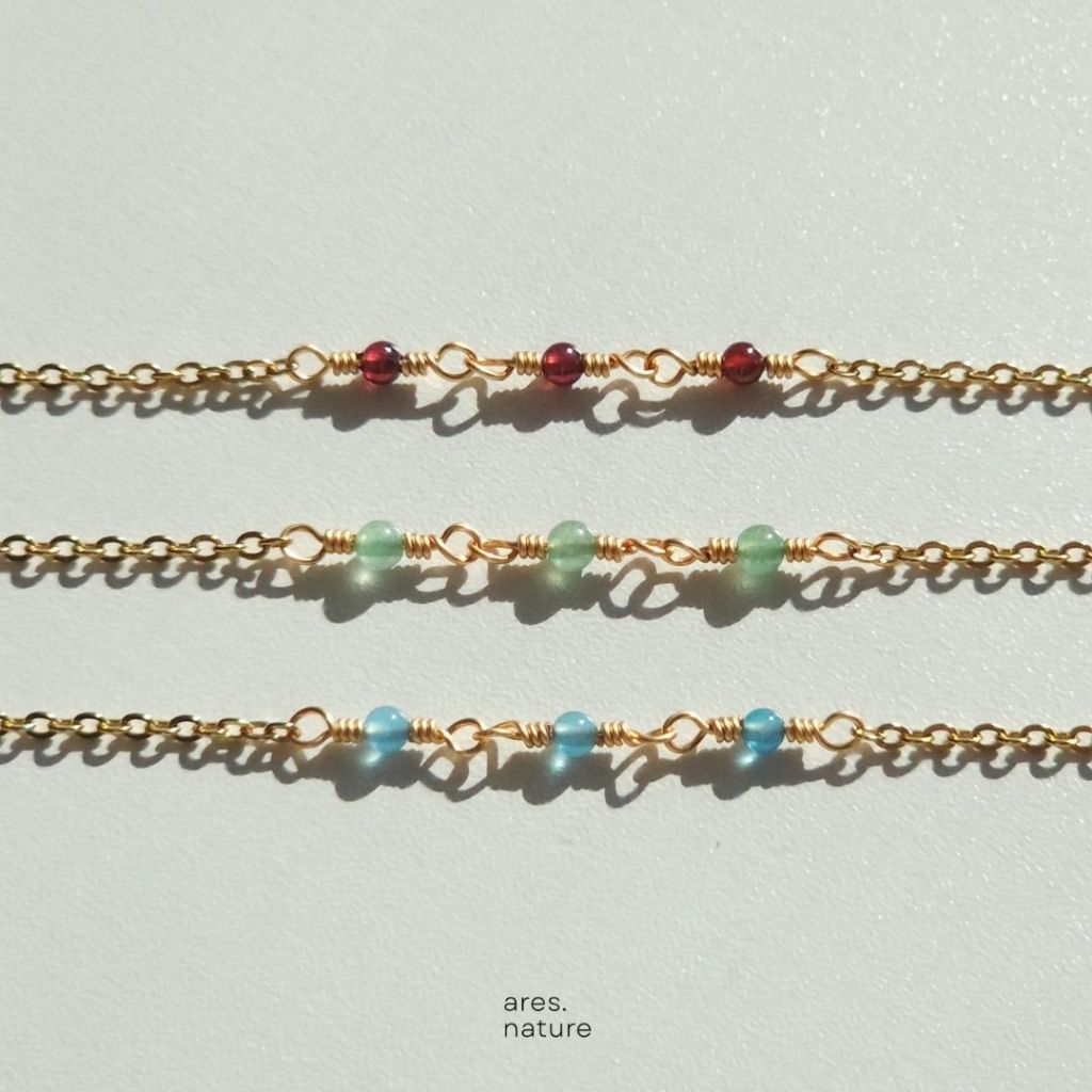 ares.nature - สร้อยข้อมือหิน รุ่น Tiny แบบติดหินกลม กำไลหิน