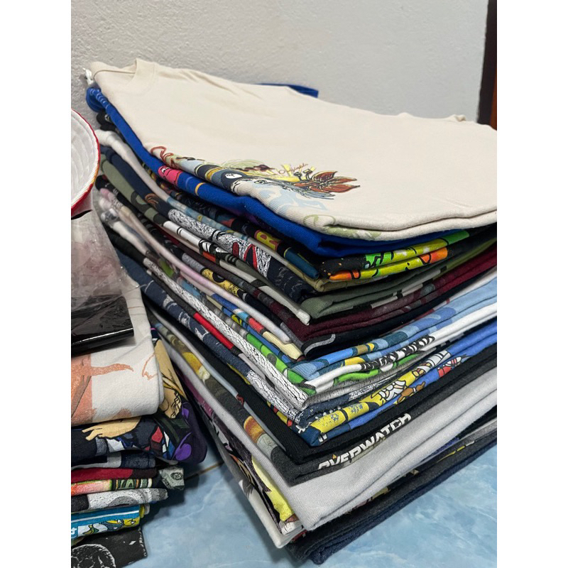 เสื้อยืดมือสอง4ตัว100 (S-XL)