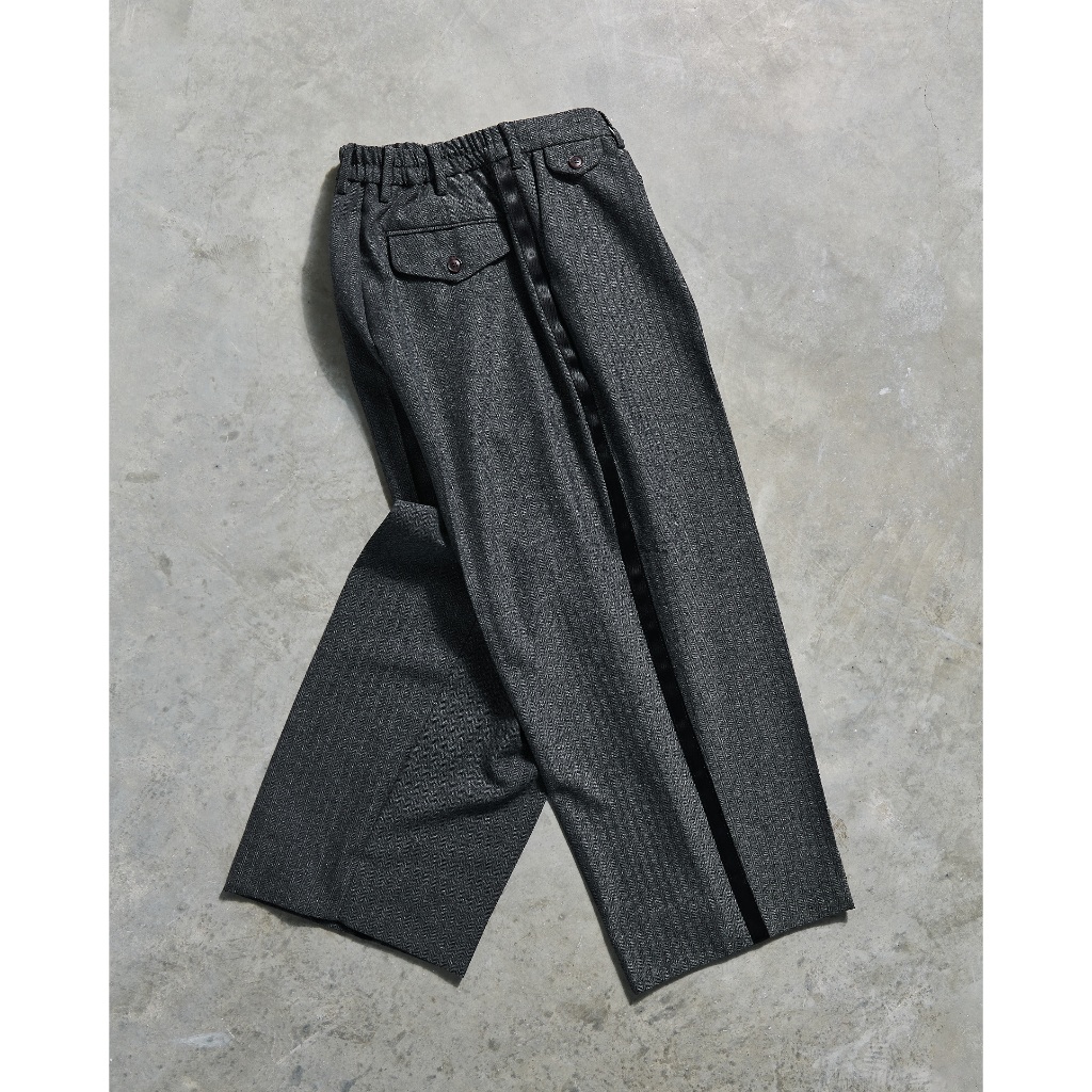 Boyis - College Pants (BLACK HOLIDAY)