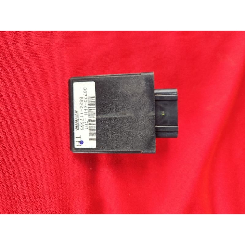 กล่อง WAVE125i ปี 2005 รหัส 38770-KPH-701แท้มือสอง