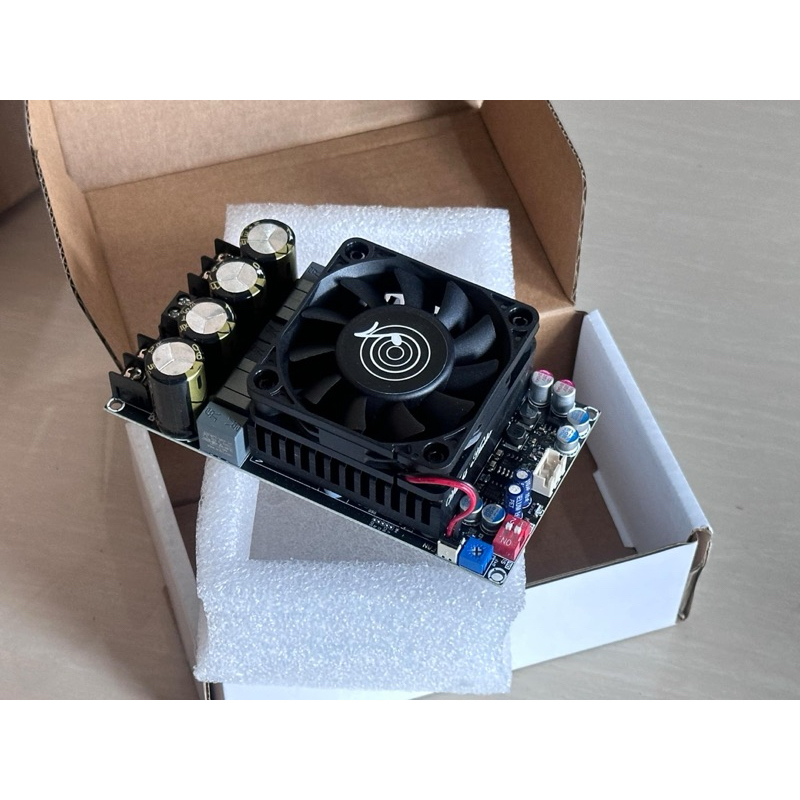 แอมป์ zk-3002 300w+300w [ของแท้100%] สินค้าพร้อมส่งในไทย