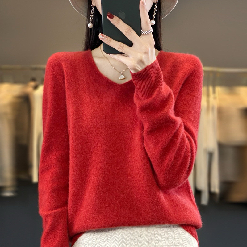 เสื้อคอวีไหมพรมแขนยาว ฟรีไซส์ อก48-60“(ไซส์ใหญ่)