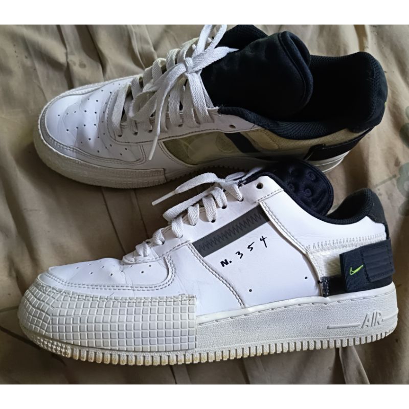 รองเท้า Nike Air Force 1Tpye White Black Volt Man's มือสองแท้💯