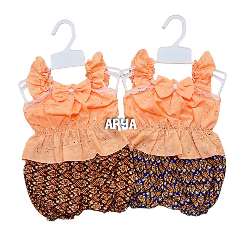 ชุดไทยเด็ก ชุดสงกรานต์ (รหัสD83) เสื้อลูกไม้พร้อมกางเกงผ้าไทย แรกเกิด-12เดือน น้ำหนัก3-9กิโล (เหลือง/ชมพู/ส้ม/ฟ้า/เขียว