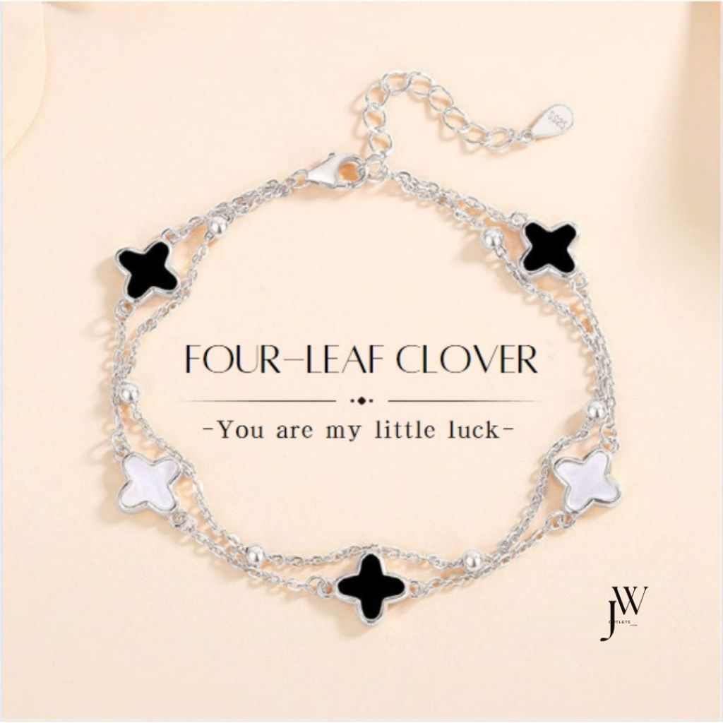 OUTLETS ล้างสต็อกจากโรงงานตรง ข้อมือ สร้อยข้อมือมงคล Four-leaf clover กำไลแฟชั่น Valentine ของขวัญ