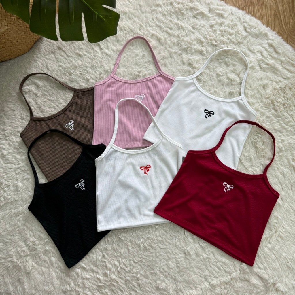 HENRY CROP TOP เสื้อครอปคล้องคอตัวสั้น ปักโบว์ที่หน้าอก เหมาะสำหรับอกไม่เกิน 36"