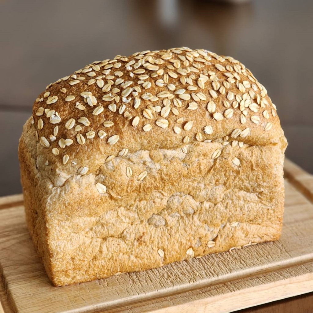 Whole Wheat Sourdough Toast - ขนมปังซาวร์โดโฮลวีท