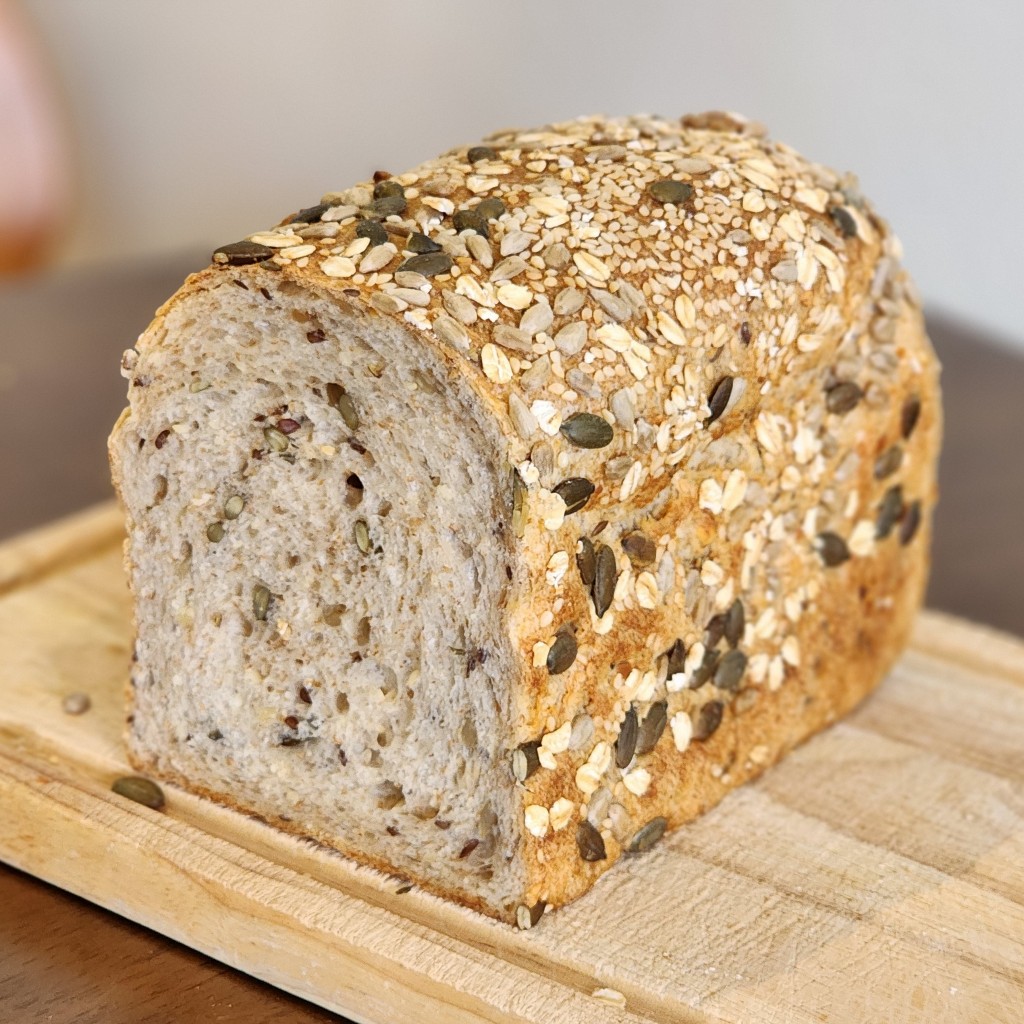 Whole Wheat Five-grain Toast - ขนมปังซาวร์โดโฮลวีทธัญพืช