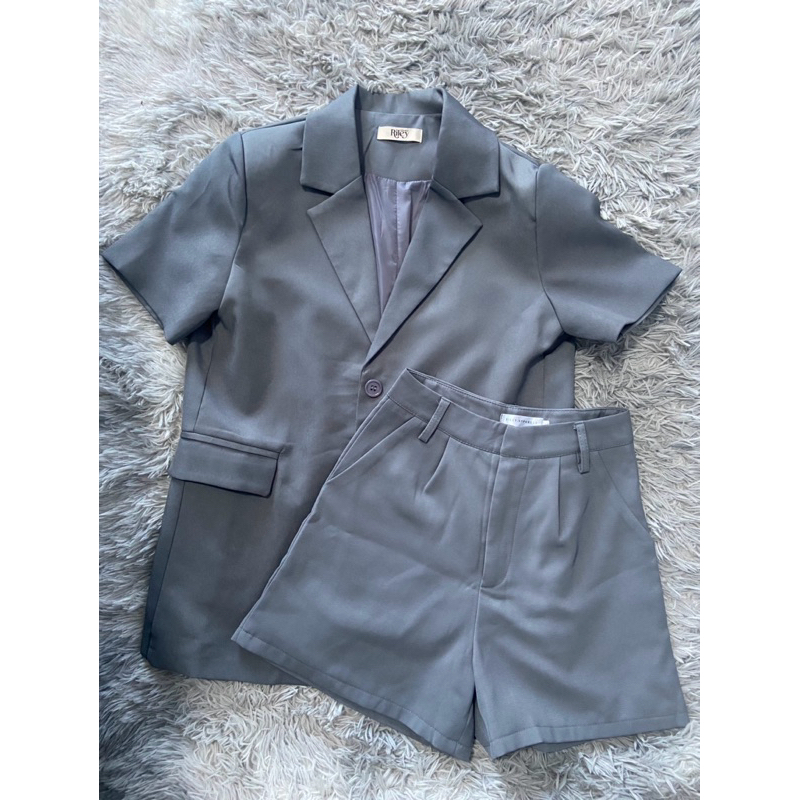 ชุดเซทเสื้อเบลเซอร์+กางเกงขาสั้น แบรนด์ Riley