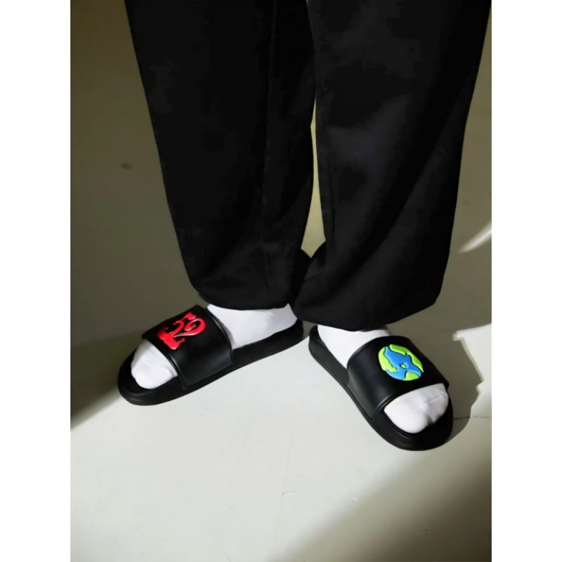 รองเท้า BAMBAM AREA52 SIZE 02(ของแท้)