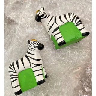 ม้าลายแก้บนม้าลาย ปูนปั้น เริ่มต้นตัวละ20 $ ราคาถูก