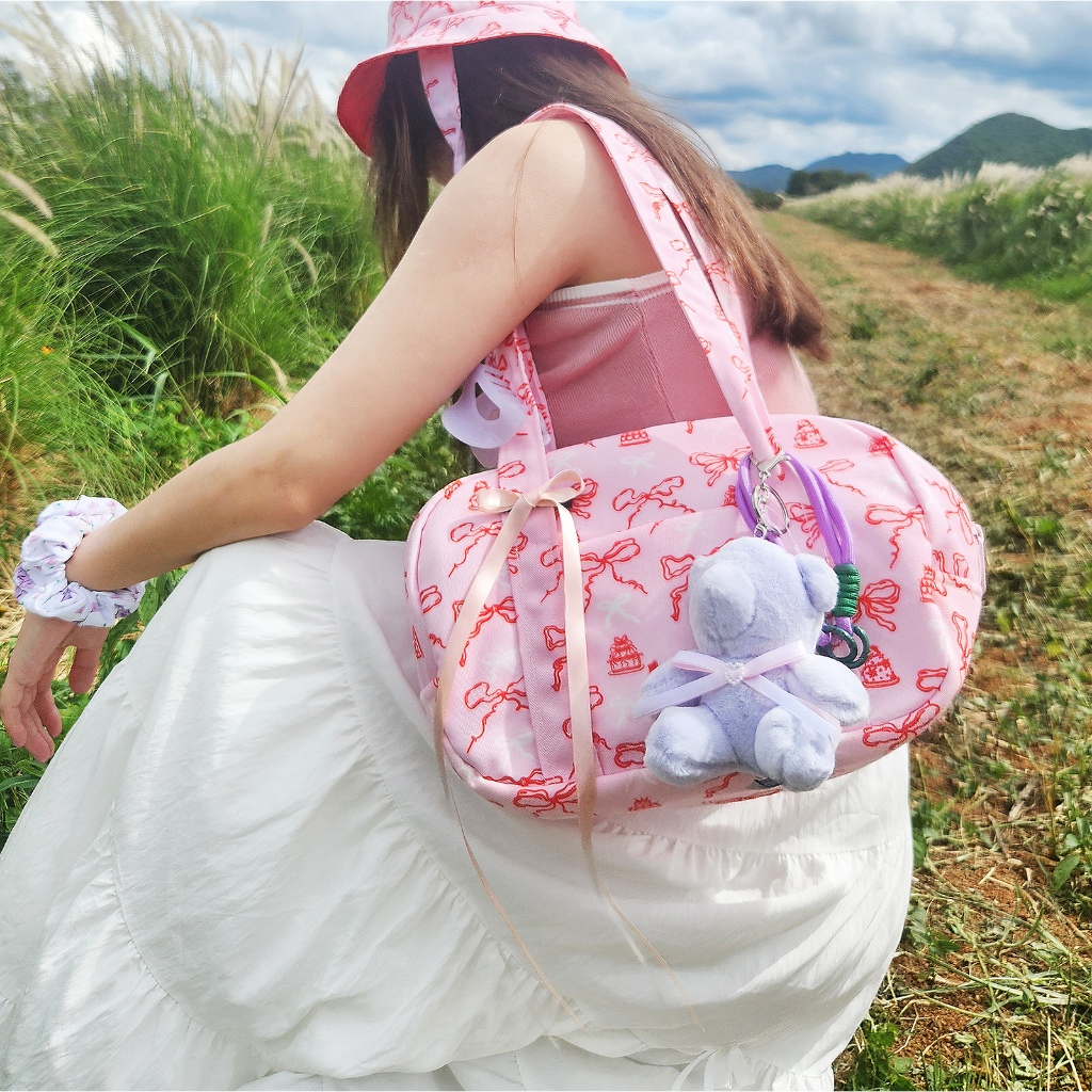 [Hello Daisy]-Molly bag กระเป๋าแบรนด์ไทย กระเป๋าสะพายข้างผ้าแคนวาสพิมพ์ลาย