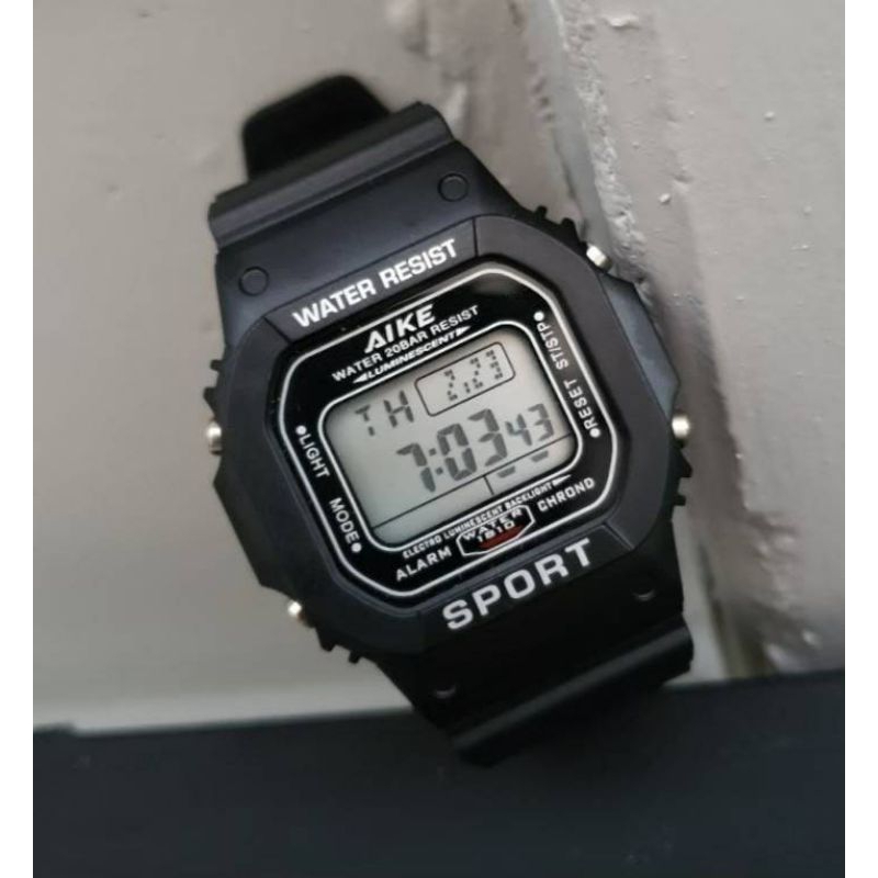 นาฬิกา sport แบรนด์ Aike แบรนด์แท้ นาฬิกากันน้ำ หน้าจอแสดงผลแบบดิจิตอล มีไฟ LED ใส่ได้ทั้งผู้หญิงและผู้ชาย