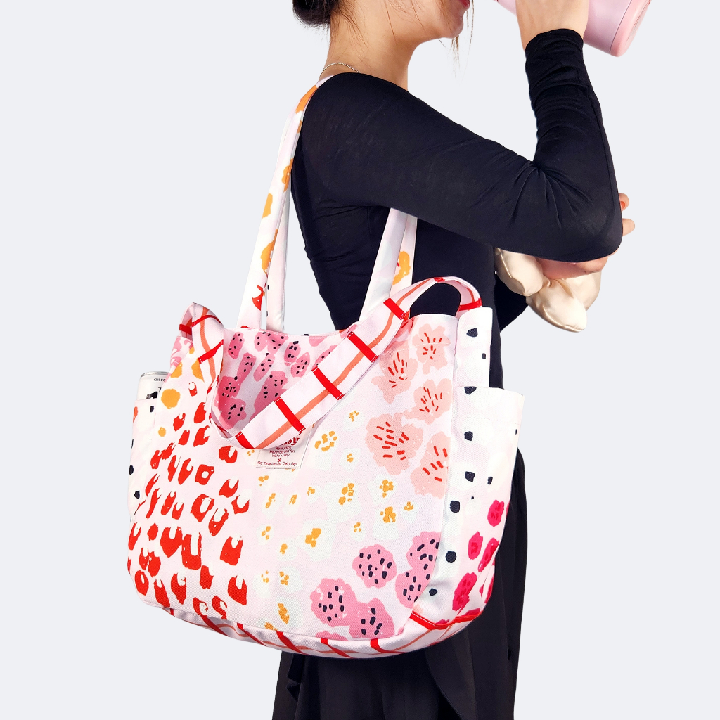 Hello Daisy [แบรนด์ไทย] - กระเป๋าผ้าแคนวาส มีช่องใส่แก้วกาแฟ สาย double stra