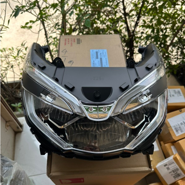 ไฟหน้าเพชร ยกชุด PCX 150 (2018-2020) **รับประกัน30วัน**