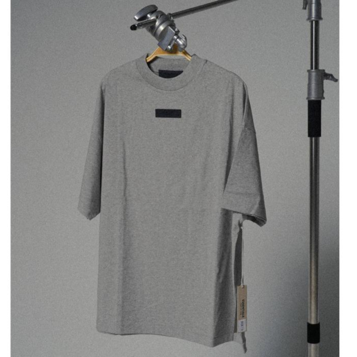พร้อมส่ง เสื้อยืด ESSENTIALS FEAR OF GOD OVERSIZE เสื้อยืดสีเทาของแท้100 % ร้าน SEEK