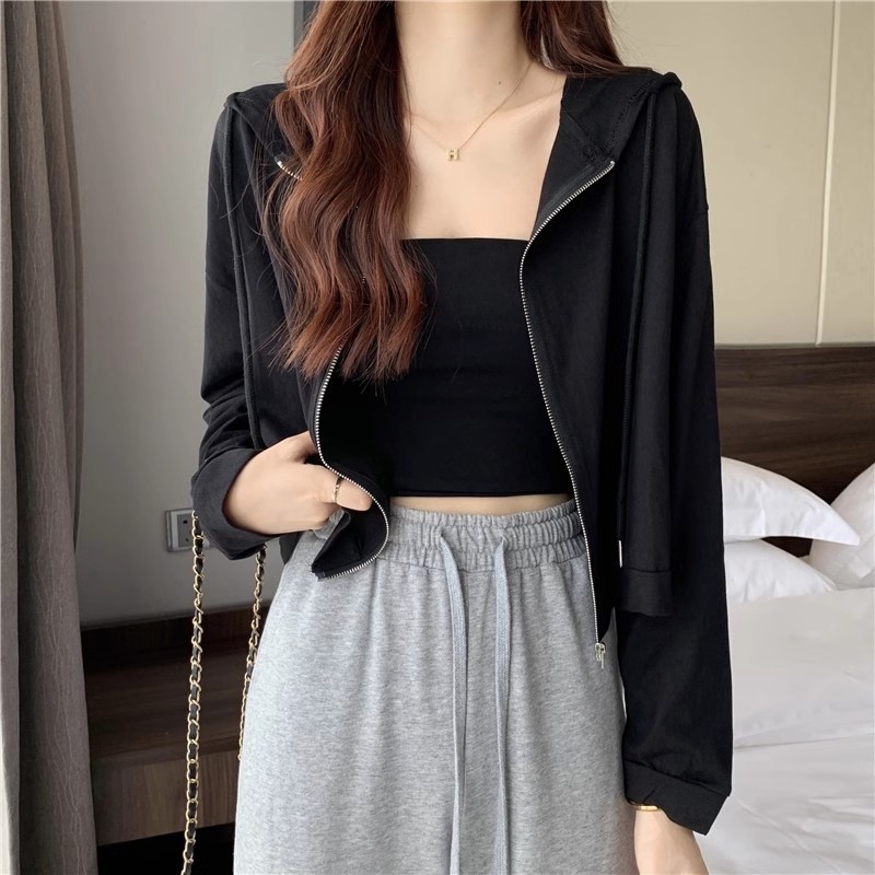 เสื้อคลุมแขนยาวผู้หญิงมีฮู้ด oversize เสื้อผ้าแฟชั่นสไตล์เกาหลี สวมใส่สบาย เสื้อกันแดด ครอปสีพื้น โอเวอร์ไซส์ น้ำหนักเบา รูปที่ 5