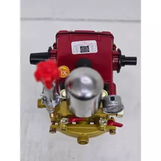 ปั้มพ่นยา 3สูบ หม้อลม ขนาด 3/4" (6หุล) แรงดันสูงสุด 40kg/cm2 ยี่ห้อ JX รุ่น JX-06-B22