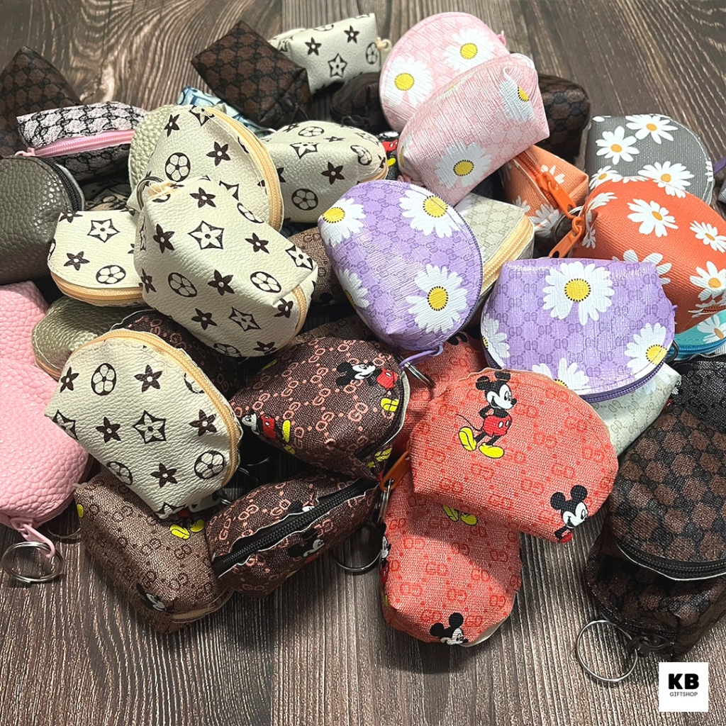 KB กระเป๋าใส่เหรียญ กระเป๋าสตางค์ ทรงสี่เหลี่ยม ของชำร่วย ของแจก คละสี ขนาด 2×2.5 จิ๋ว ทรงเปลือกหอย คละลาย