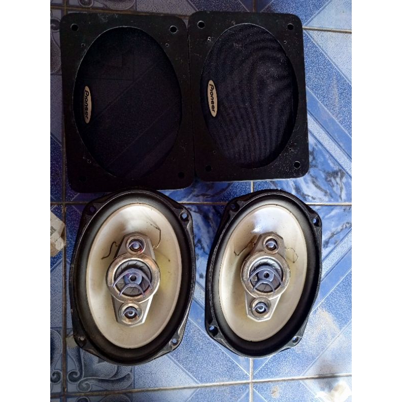 Pioneer TS-A6985 3-Way 6in. x 9in. Car Speaker มือ2