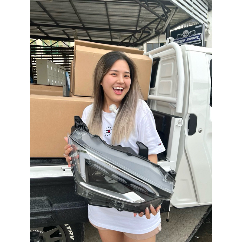 Ironbar ไฟหน้า Dmax 2020 ทรง 2024 และ 2024 ตัวโรลแปลงเป็น 2024 ตัว ท็อป