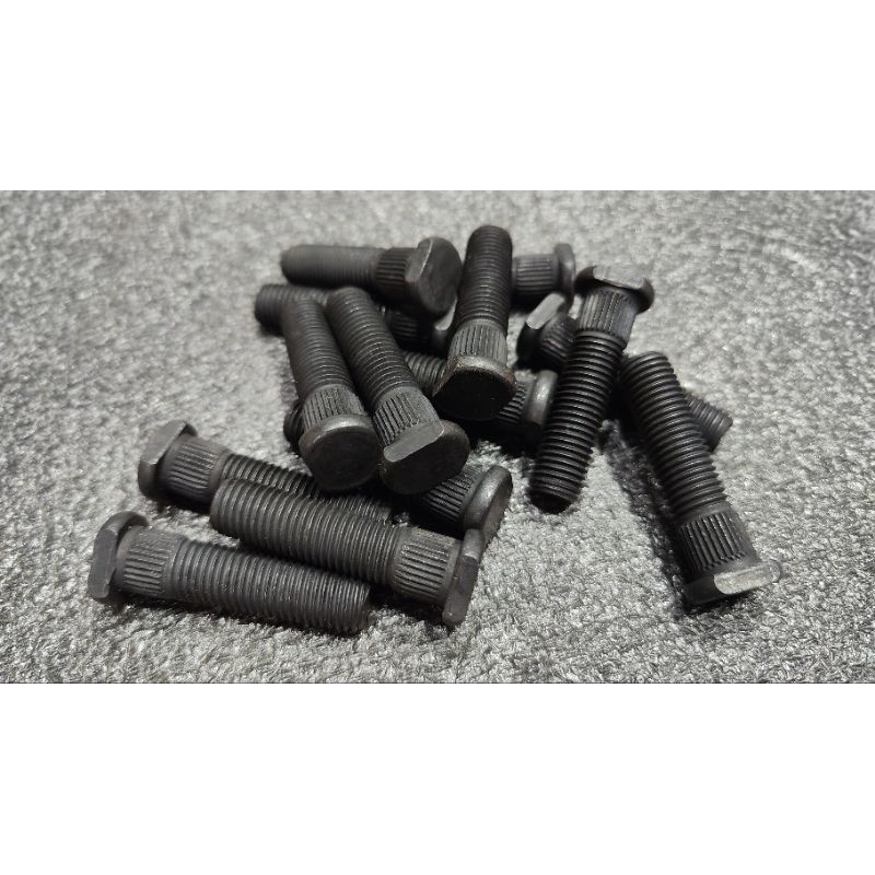 น็อตหัวตัด M12x47mm น็อตแกนอแดปเตอร์ล้อรถยนต์ เหล็กชุบแข็งอย่างดี(ราคาต่อ 5 ตัว)
