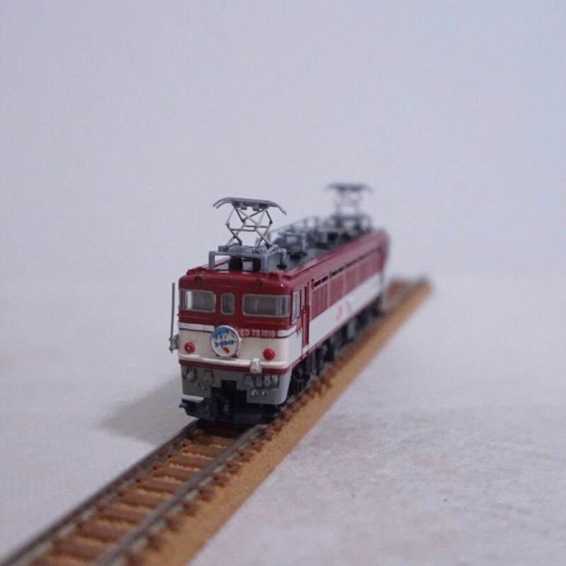 ส่งต่อโมเดลรถไฟ Tomix ED75 ขนาด N scale วิ่งปกติ มีไฟหน้า-หลัง มือสอง