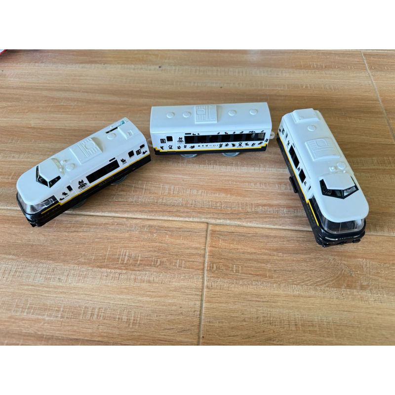 TAKARA TOMY PLARAIL S-44 JR KYUSHU LIMITED EXPRESS ASOBOY! Tomy🇯🇵