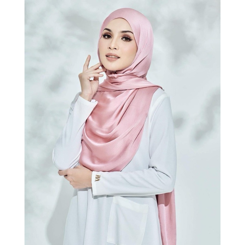HIJAB SHAWL SATIN MUNA | BEAUTY CORNER