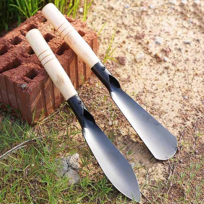 เสียมกึ่งมีด สำหรับขุดดิน พรวนดิน ในกระถาง หรือพื้นที่เล็กๆ ทำสวนผัก สวนดอกไม้ กำจัดวัชพืช