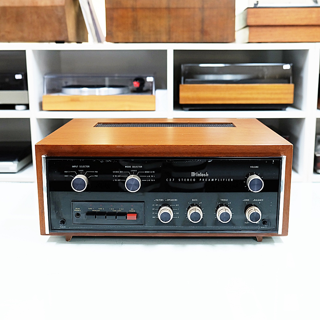 Pre Amp McIntosh C27
