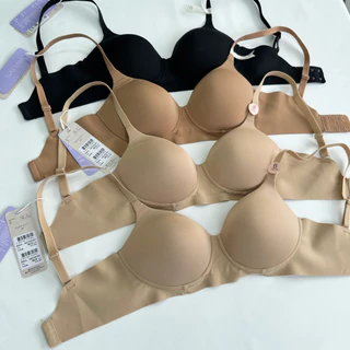 รหัส SBXD97202 (มีไซส์ใหญ่ อกถึง46) SABINA BRALESS เสื้อชั้นใน Invisible Wire (ไม่มีโครง) รุ่น Perfect Bra SBXDw