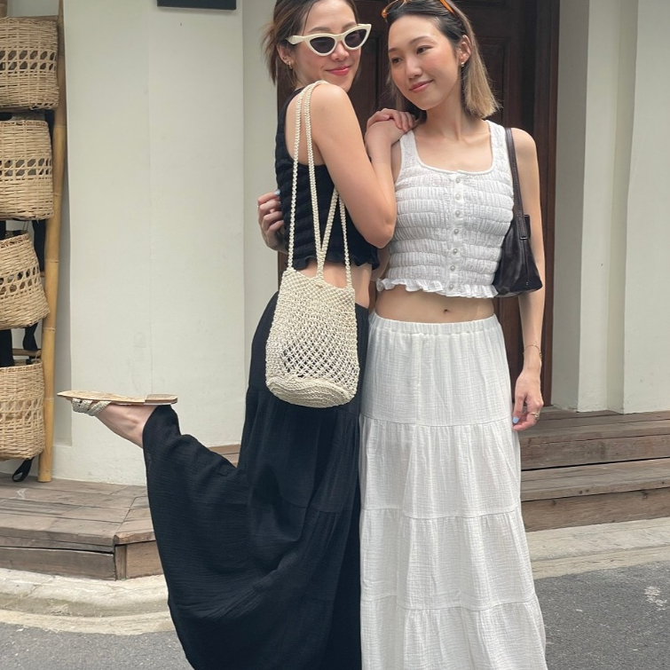 Ruffle Top and Skirt - The Summer Project ชุดเซ็ต เสื้อสมอค กระโปรงยาว กระโปรงขาว