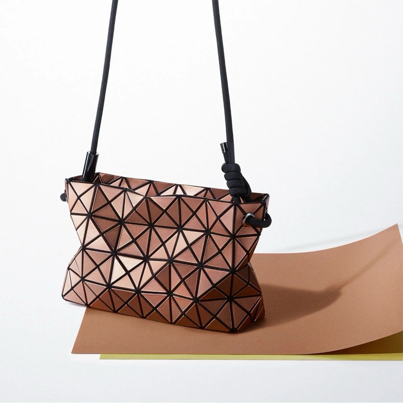 BaoBao LOOP ของแท้จาก Shop Baobao Issey Miyake