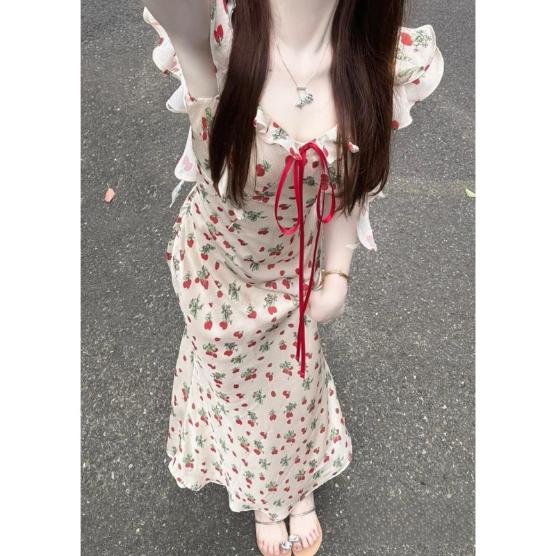 พร้อมส่ง เดรสยาวพริ้วลายเชอรี่น่ารักๆ